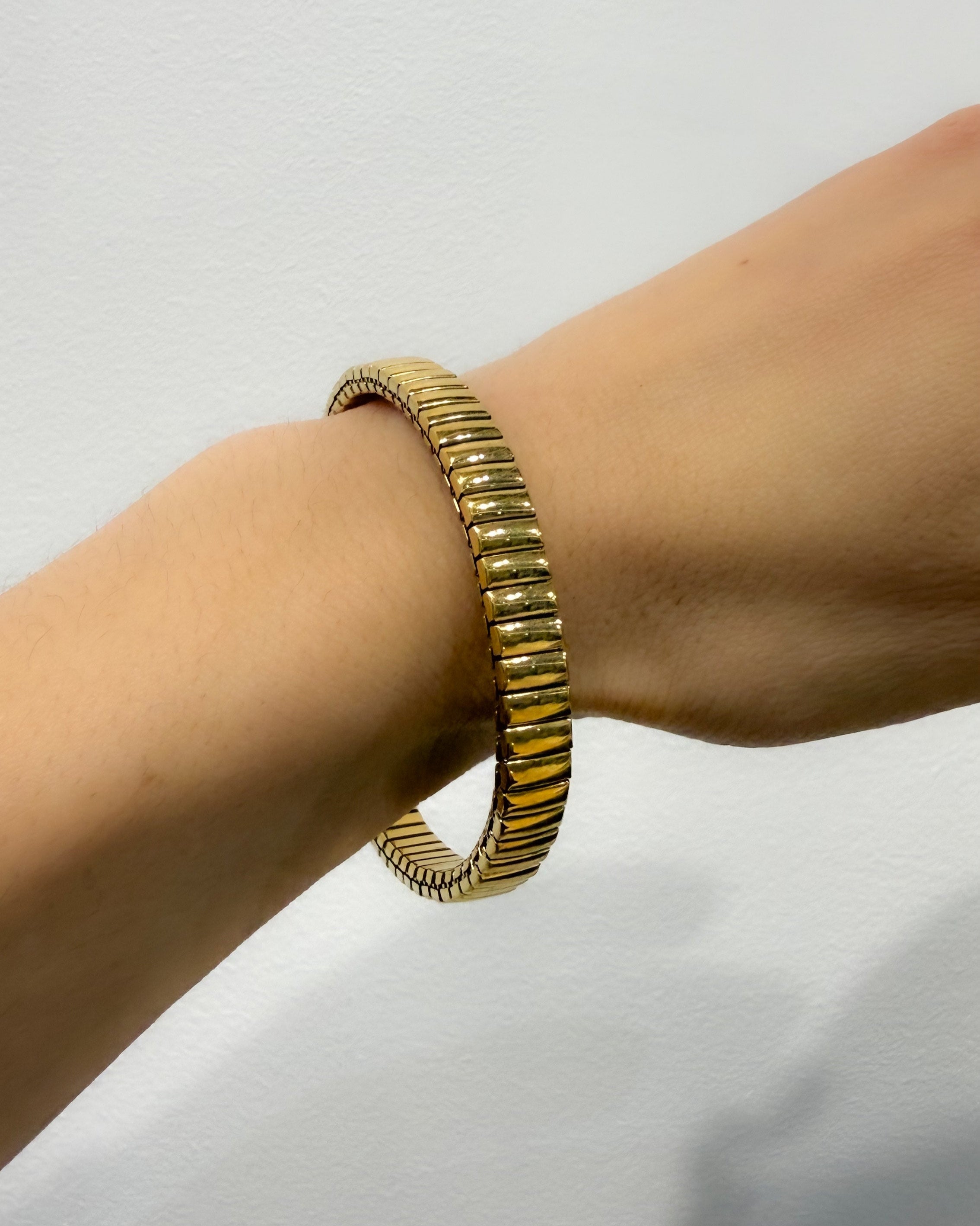 Gold Elastic Bracelet